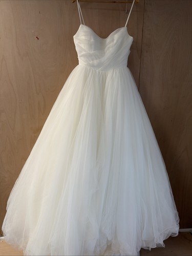Essence australia princess - essence, of